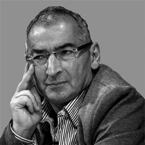 صادق زیباکلام